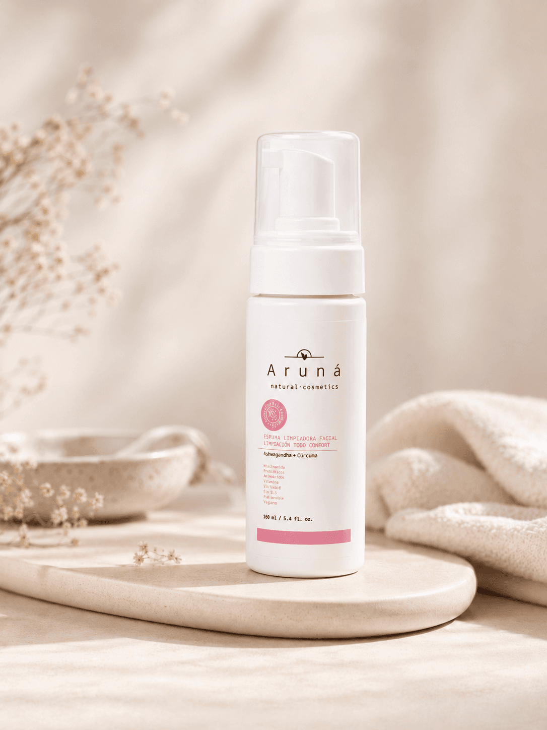 Espuma limpiadora facial con cúrcuma